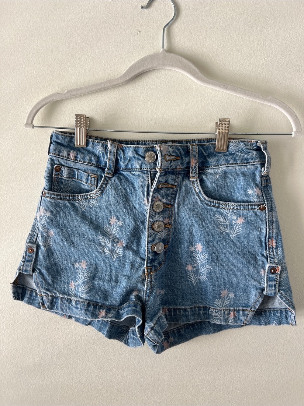Pilcro Light Blue Floral Button-Front Denim Shorts